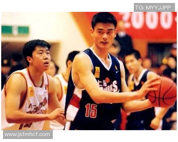 徐静与姚明的传奇故事：从篮球场到生活舞台的精彩交汇与深厚友谊